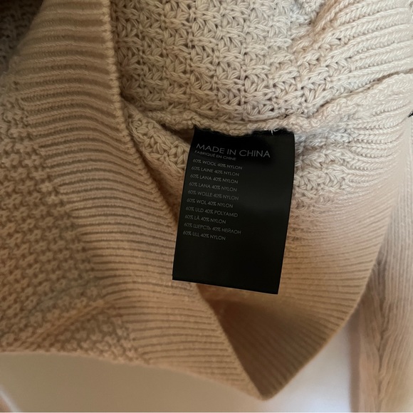 Club Monaco mixed stitch shrunken sweater - Picture 7 of 7